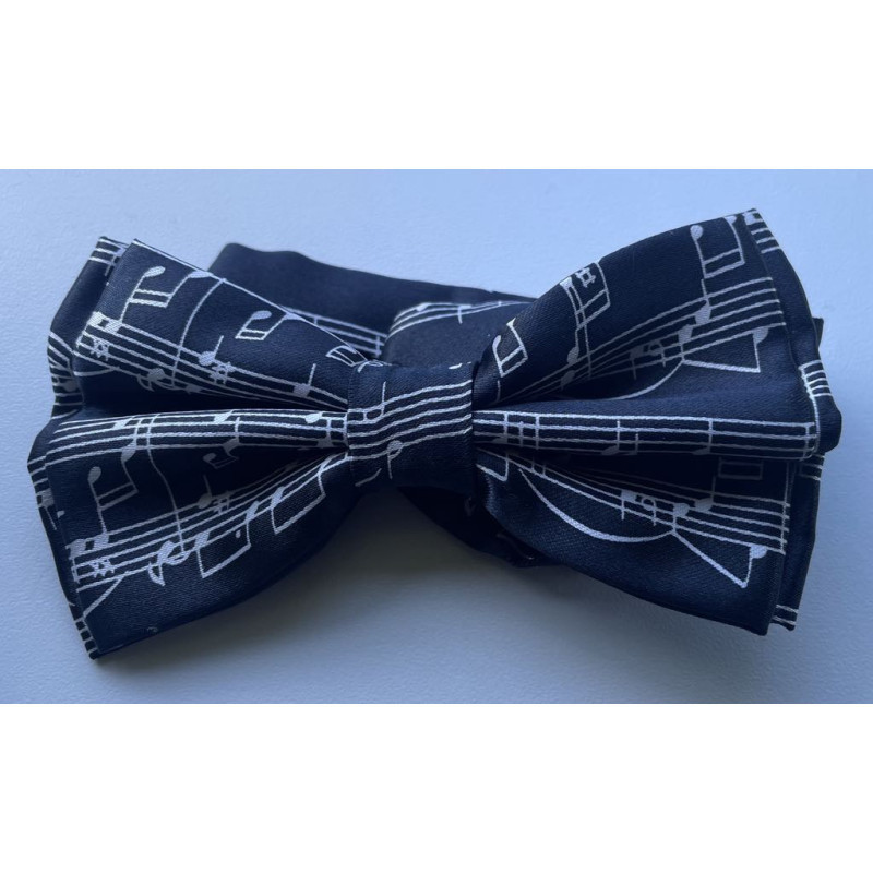 Super flot Musik Butterfly i Sort / Hvid med Noder